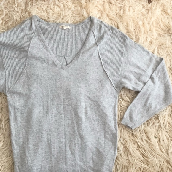 LA made | Oversized Off The Shoulder Sweater Size Medium New No Tags - Picture 3 of 9